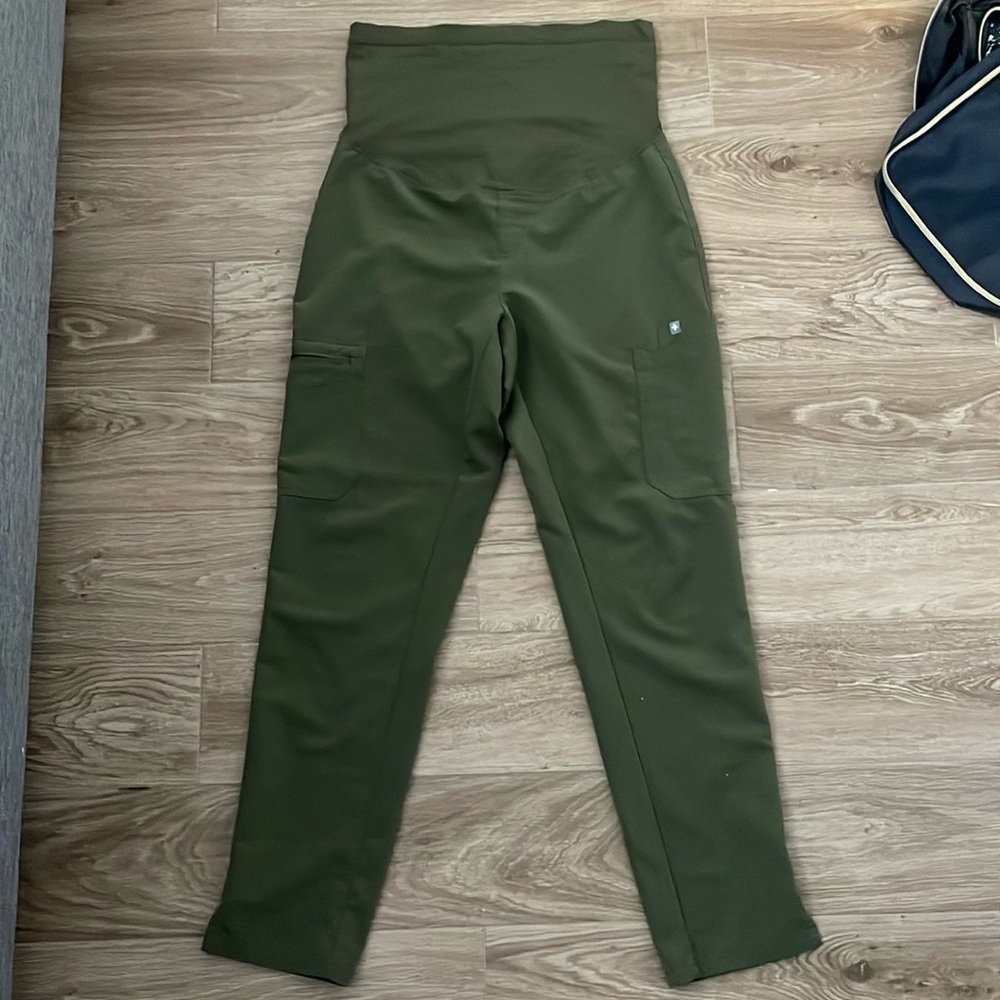 Figs Yola maternity pants